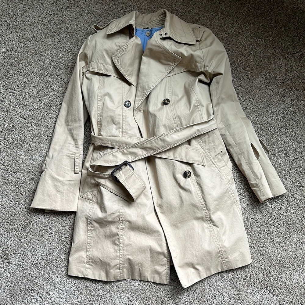 Banana Republic Lined Trench coat
